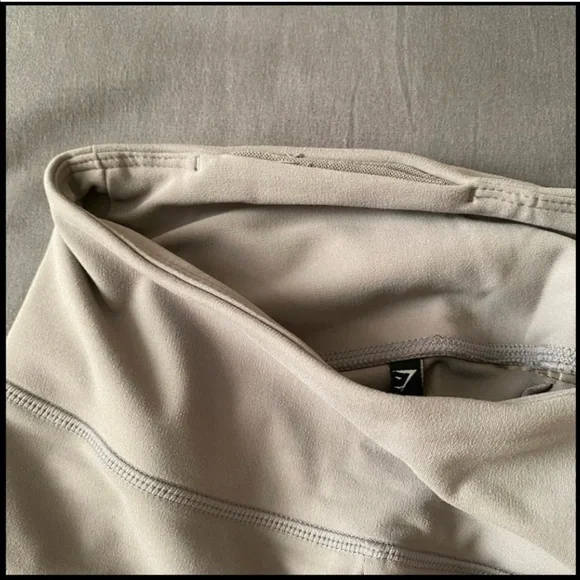 Gymshark bundle - Picture 4 of 7